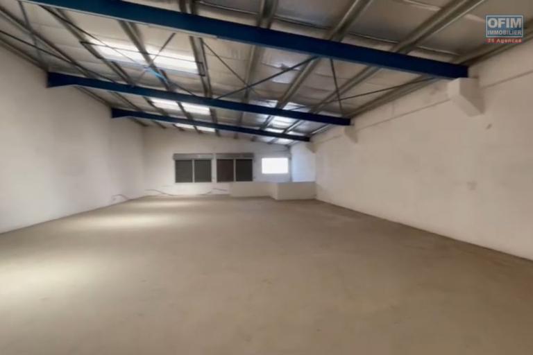 A louer un entrepôt de 650 m2 à Tanjombato- Antananarivo