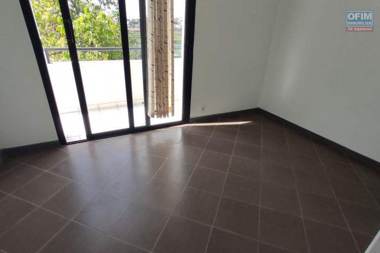 location d'un appartement T4 neuf avec mezzanine à Anndrohibe ( attente disponibilité)