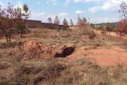 A vendre, une grande propriété de  1Ha, entièrement clôturé , à 2 KM de la résidence Panoramique Ambatobe- Antananarivo